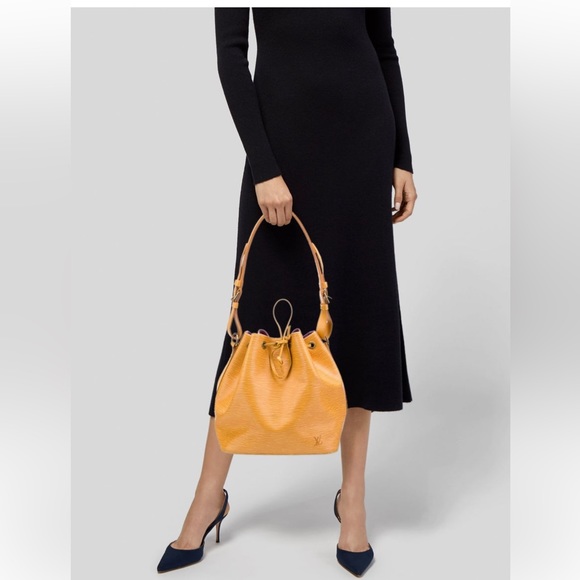 Louis Vuitton Handbags - Louis Vuitton Epi Petit Noe Bucket Bag